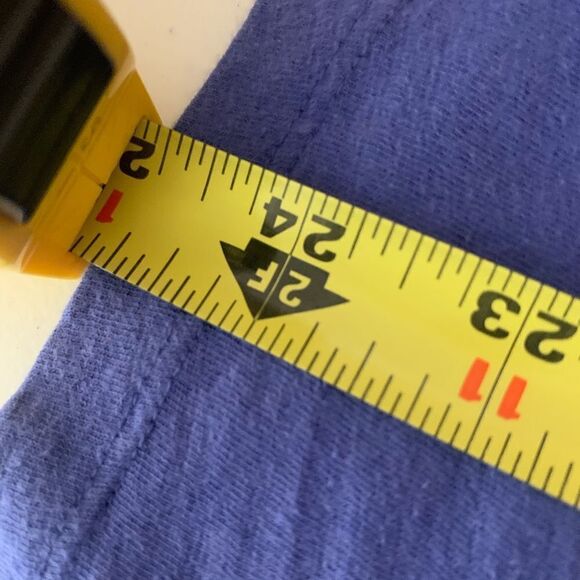 Gillian and O’Malley shirt - Picture 5 of 5